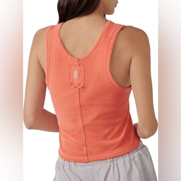 FP MOVEMENT Back To Basics Tank Engine Red - red orange - Picture 4 of 9